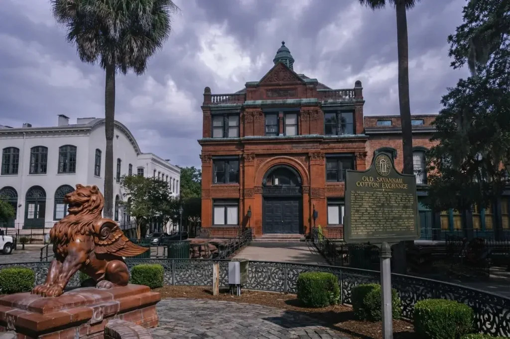 when was savannah georgia founded